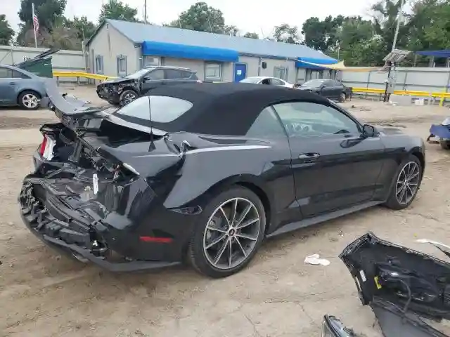 1FATP8UH1K5172427 2019 FORD ALL MODELS-2