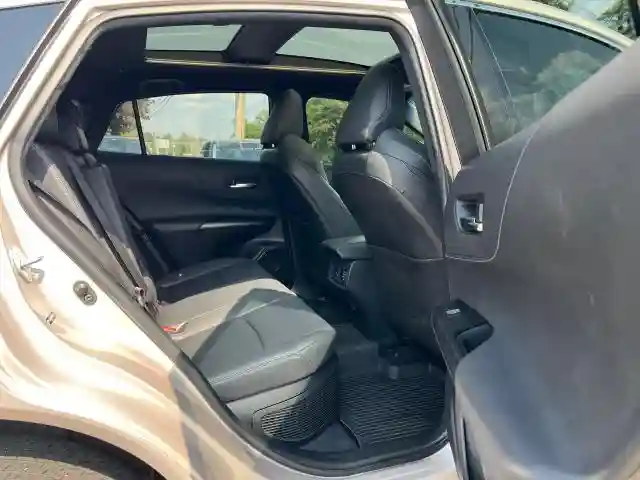 JTEAAAAH3MJ047207 2021 TOYOTA VENZA-5