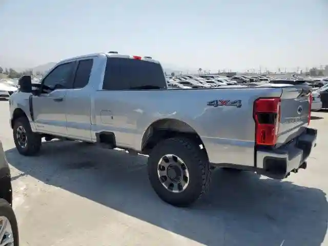 1FT8X3BT6PEE10838 2023 FORD F350-1