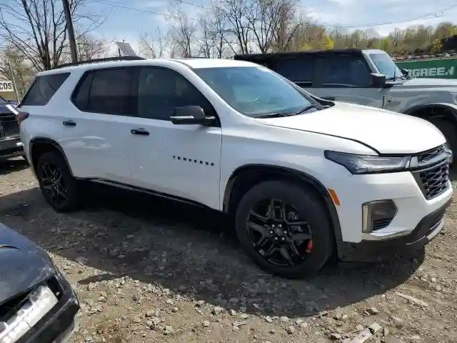 1GNETZKW0RJ136100 2024 CHEVROLET TRAVERSE-3