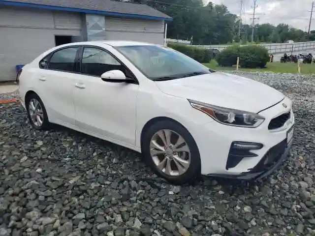 3KPF24AD8ME276727 2021 KIA FORTE-3