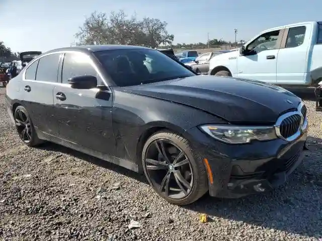 3MW5R1J58K8B03118 2019 BMW 3 SERIES-3
