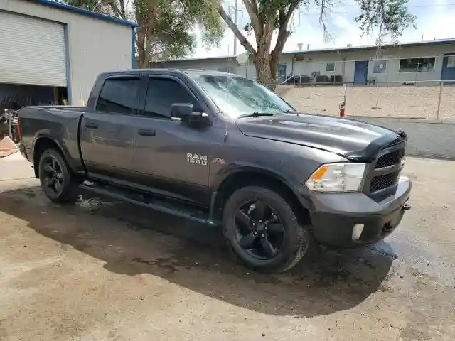 1C6RR7LT4JS156051 2018 RAM 1500-3