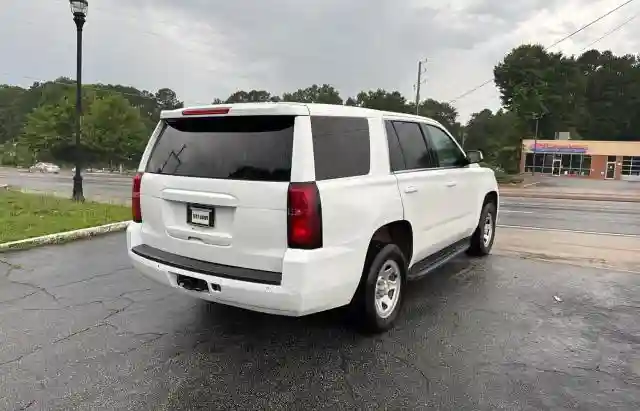1GNLCDECXKR281986 2019 CHEVROLET TAHOE-3