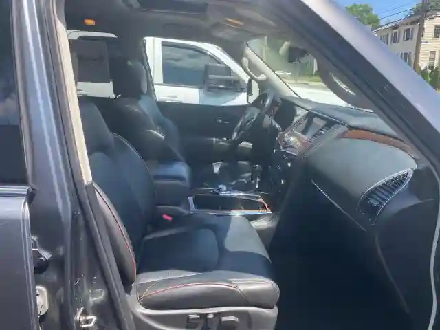 JN8AY2NE5J9732XXX 2018 NISSAN ARMADA-4