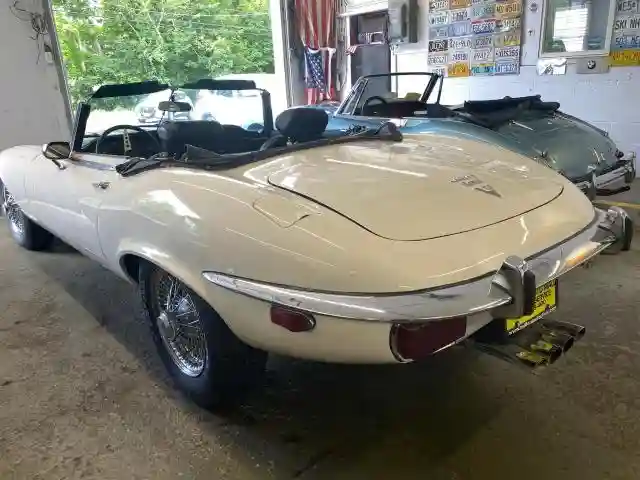 1S21XXX 1973 JAGUAR ETYPE-2