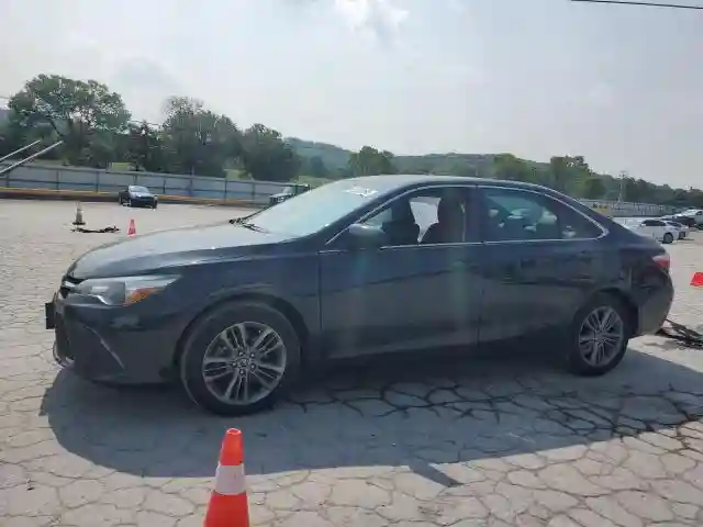 4T1BF1FKXFU095105 2015 TOYOTA CAMRY-0