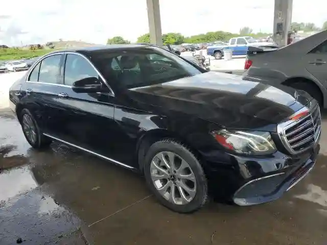 WDDZF4KB4JA441241 2018 MERCEDES-BENZ E-CLASS-3