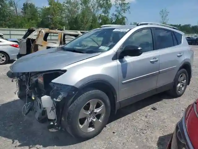 JTMBFREV3JJ236153 2018 TOYOTA RAV4-0