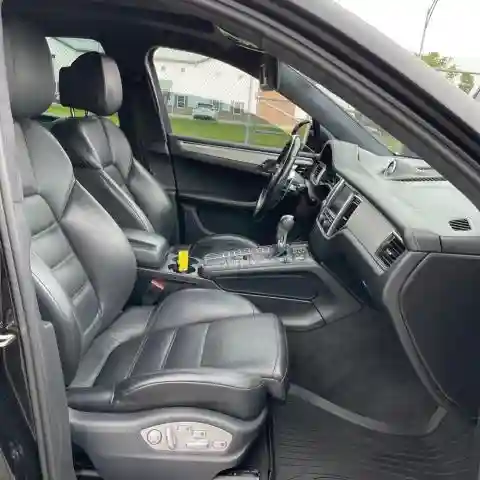 WP1AF2A5XFLB99315 2015 PORSCHE MACAN-4