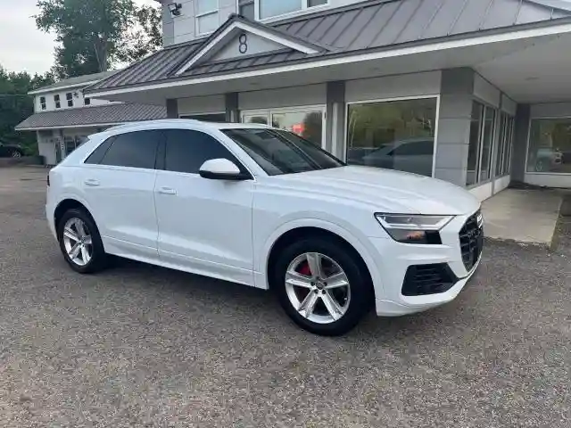 WA1AVAF12KD018856 2019 AUDI Q8-0