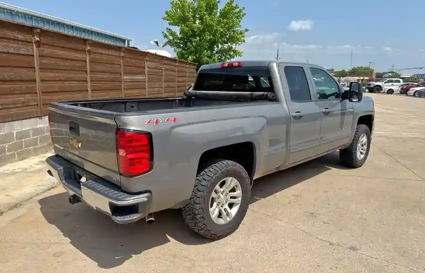 1GCVKREC6HZ221181 2017 CHEVROLET ALL MODELS-3