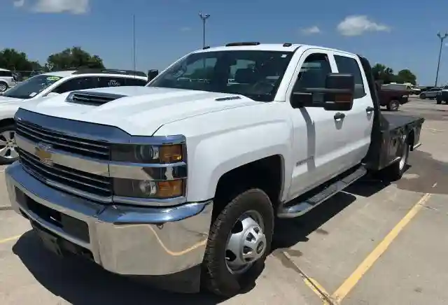 1GB4KYCY1HF168531 2017 CHEVROLET ALL MODELS-1