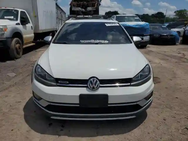 3VWH17AU3JM757402 2018 VOLKSWAGEN GOLF-4