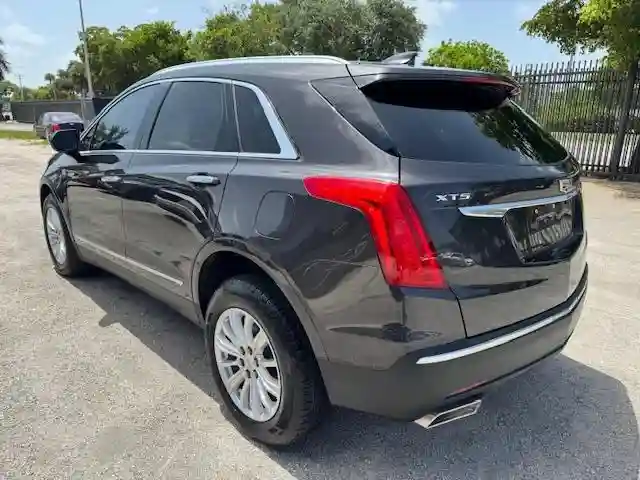 1GYKNARSXKZ106582 2019 CADILLAC XT5-1