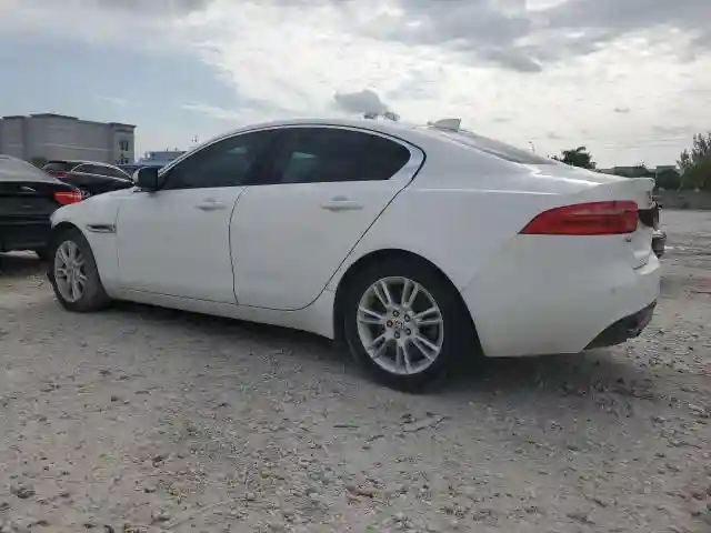 SAJAD4BG2HA965959 2017 JAGUAR XE-1