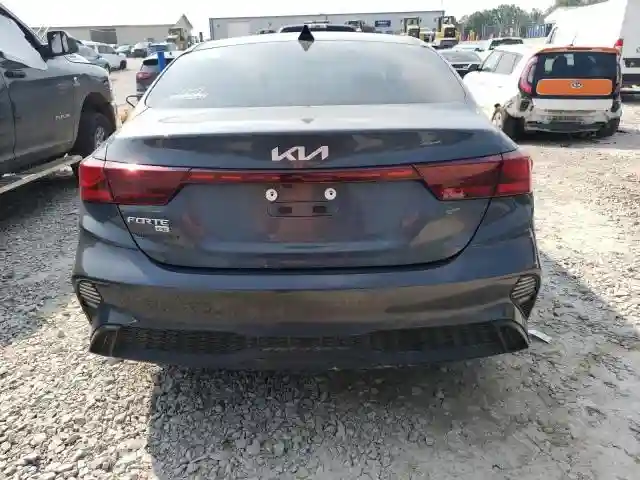 3KPF24AD7RE702222 2024 KIA FORTE-5