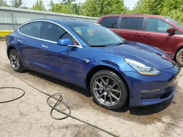 5YJ3E1EA1LF657546 2020 TESLA MODEL 3-3
