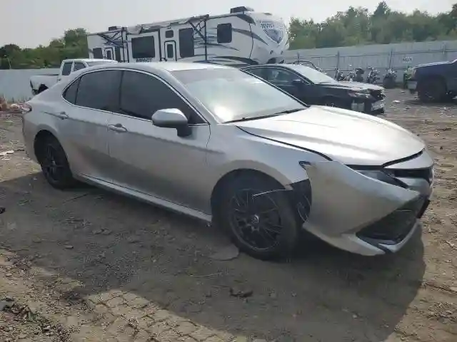 4T1B11HK3JU545410 2018 TOYOTA CAMRY-3