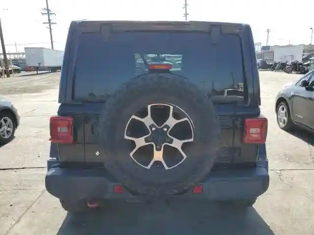 1C4HJXFGXJW255881 2018 JEEP WRANGLER-5