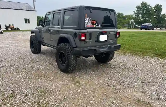 1C4HJXDG9KW569235 2019 JEEP WRANGLER-2
