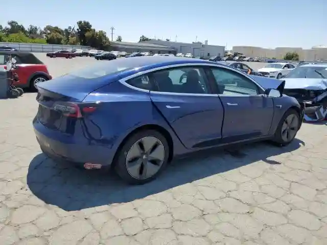 5YJ3E1EA4JF056385 2018 TESLA MODEL 3-2