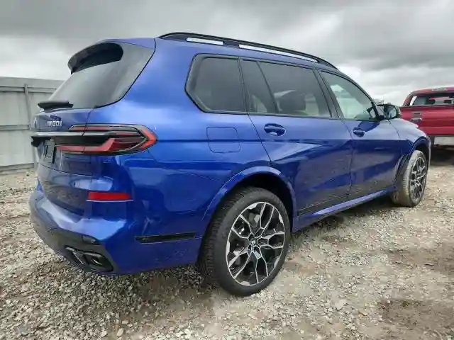 5UX33EM0XR9W00155 2024 BMW X7 M60I-2