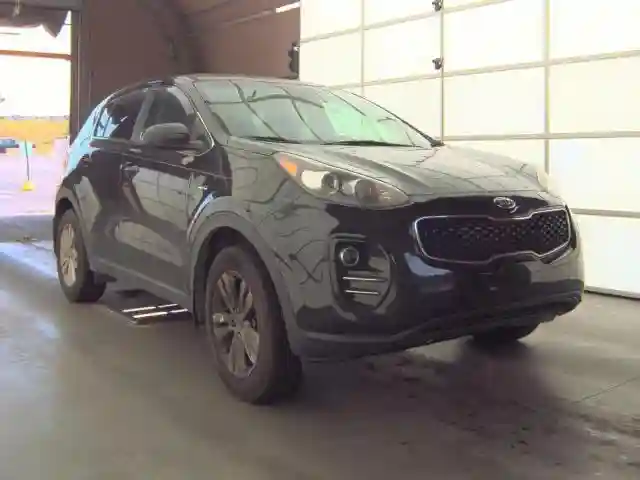 KNDPMCAC5J7435926 2018 KIA SPORTAGE-0