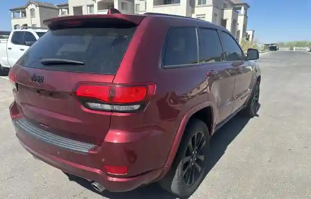 1C4RJEAGXKC596779 2019 JEEP GRAND CHEROKEE-3