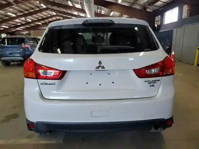JA4AR3AW6GZ051033 2016 MITSUBISHI OUTLANDER-5