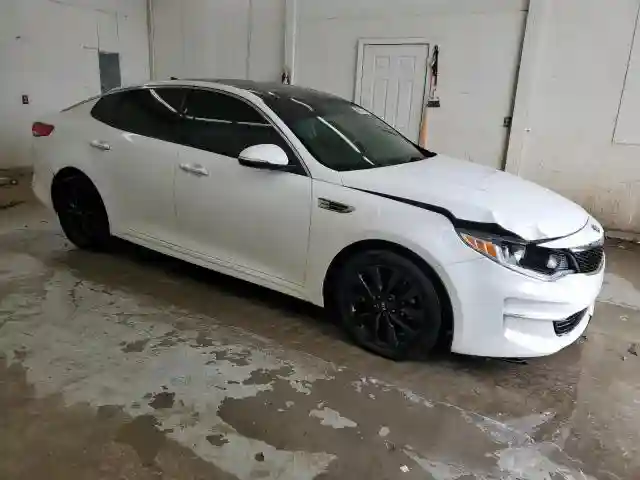5XXGU4L30JG179804 2018 KIA OPTIMA-3