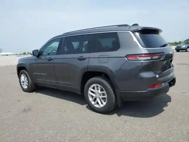 1C4RJKAG2P8815792 2023 JEEP GRAND CHEROKEE-1