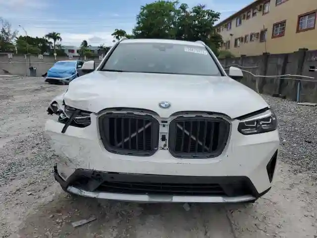 5UX53DP09R9T66234 2024 BMW X3-4