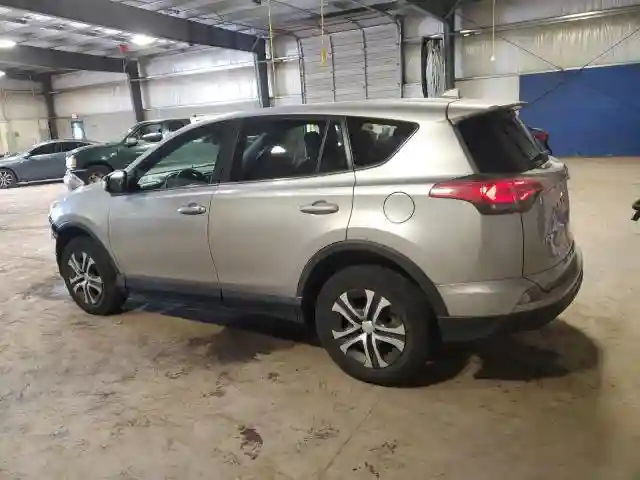 JTMBFREV6JJ225650 2018 TOYOTA RAV4-1