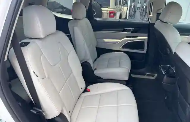 5XYP3DGC9PG338742 2023 KIA TELLURIDE-5