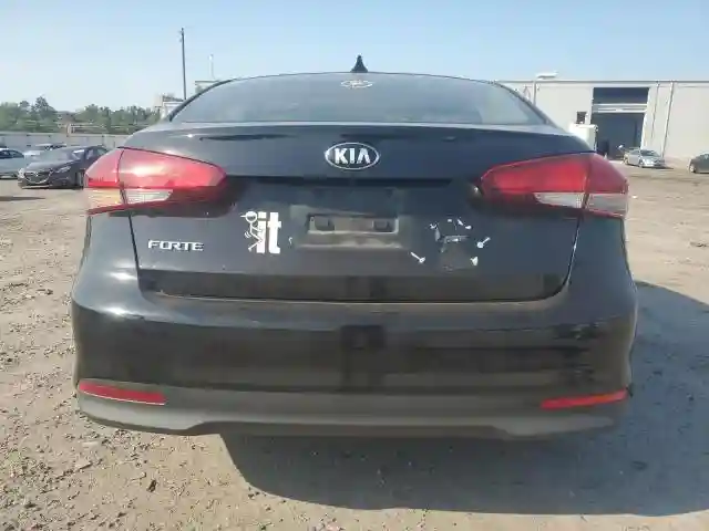 3KPFL4A7XHE067647 2017 KIA FORTE-5