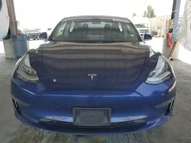 5YJ3E1EA1JF020346 2018 TESLA MODEL 3-4