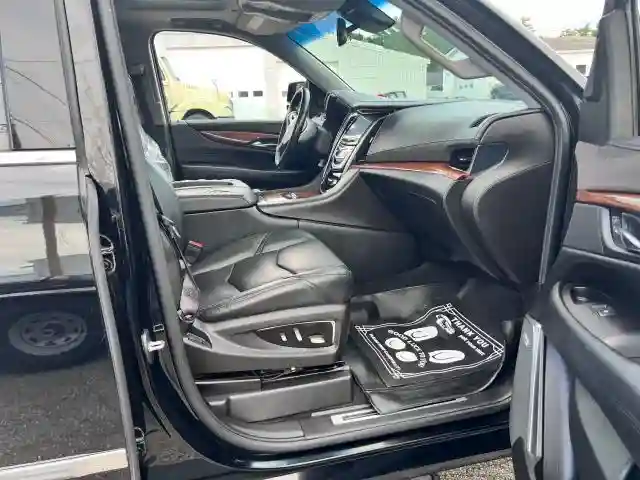 1GYS4JKJ6GR111807 2016 CADILLAC ESCALADE-4