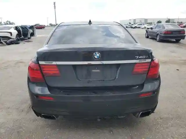 WBAYA6C59FGK16422 2015 BMW 7 SERIES-5