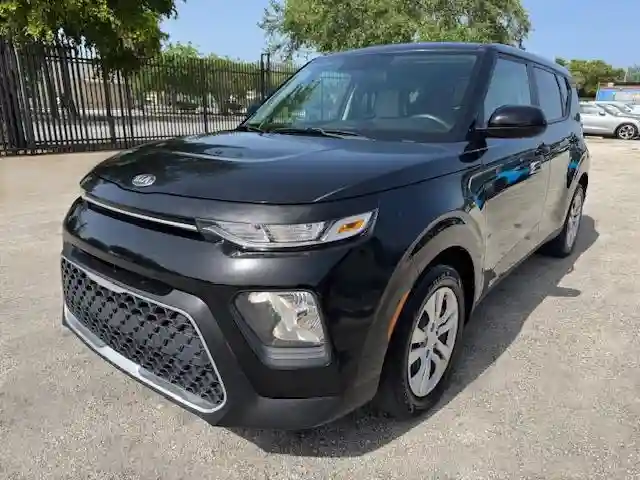 KNDJ23AU8L7726282 2020 KIA SOUL-0