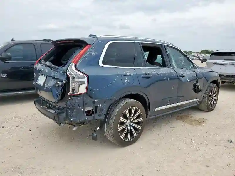 YV4L12PN3P1953889 2023 VOLVO XC90 PLUS-2