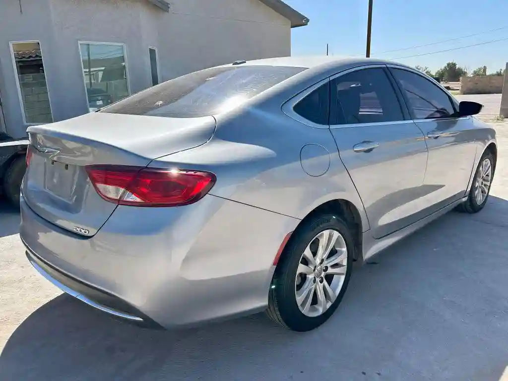 1C3CCCAB4FN660631 2015 CHRYSLER 200-3