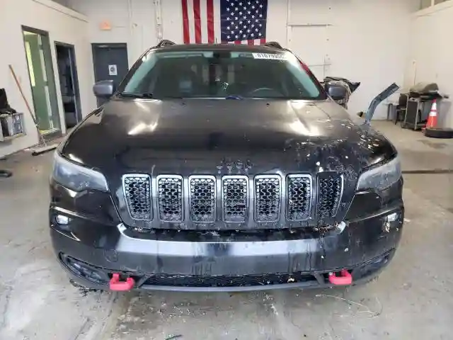 1C4PJMBX2KD317917 2019 JEEP CHEROKEE-4