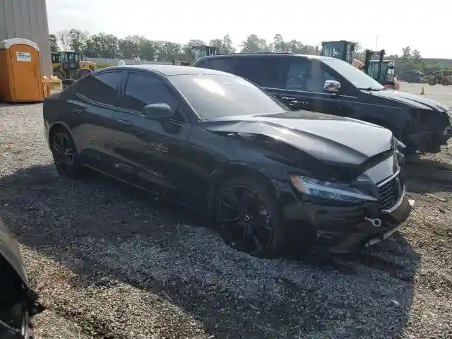 7JRL12TH3RG308082 2024 VOLVO S60 PLUS-3