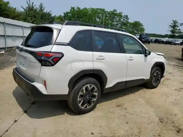 JF2SLDBC2SH422842 2025 SUBARU FORESTER-2