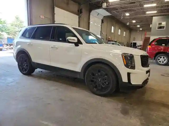 5XYP3DHC3NG292384 2022 KIA TELLURIDE-3