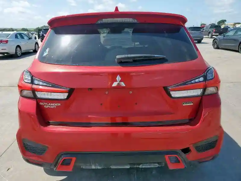 JA4APUAU6MU014258 2021 MITSUBISHI OUTLANDER-5