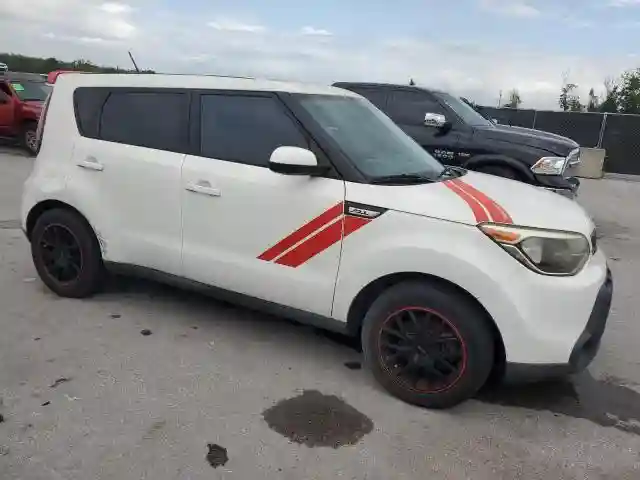 KNDJN2A2XG7243561 2016 KIA SOUL-3