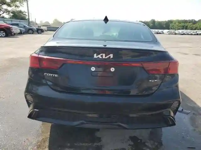 3KPF54AD3PE605930 2023 KIA FORTE-5