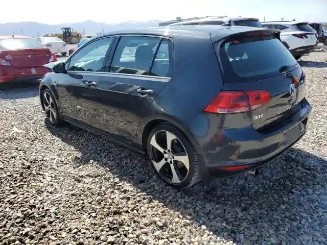 3VW4T7AU2HM014992 2017 VOLKSWAGEN GTI-1